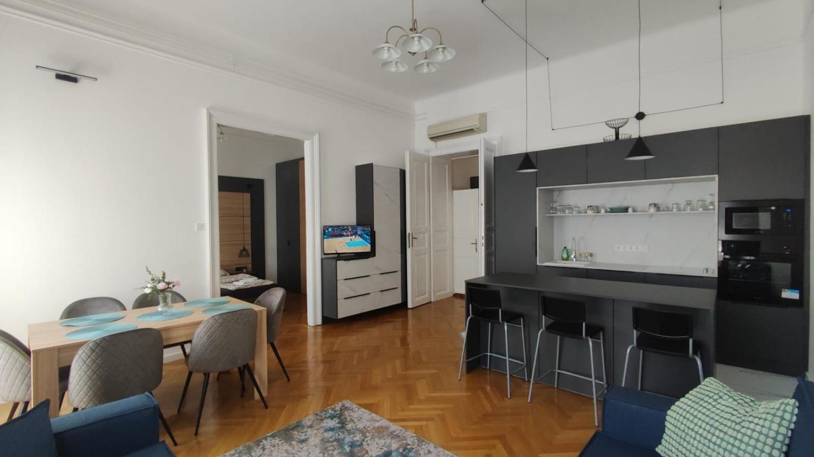 Mirai Apartman Budapest Esterno foto